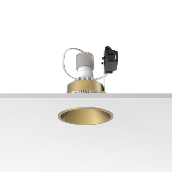 FLOS-EASY-KAP-80-FIXED-ROUND-PAR-16-TECHO-GL-1950X1950.jpg